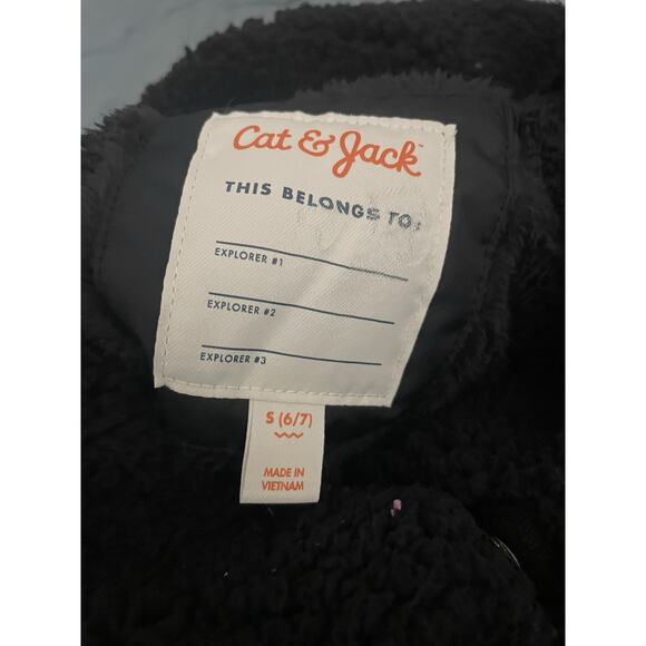 Cat & Jack Kids Size Small 6/7 Hooded Cozy Soft Warm Button Up Sweatshirt NWT - Picture 3 of 4
